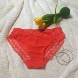 Figi bawełniane z koronką