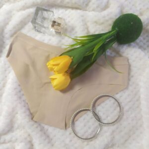 Majtki laserowo cięte.