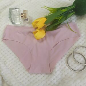 Majtki laserowo cięte.