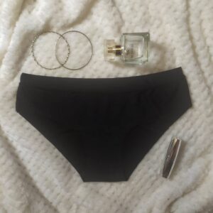 Majtki laserowo cięte.