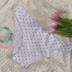 Majtki w kropki - małe rozmiary.