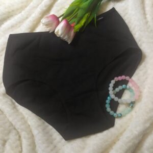 Majtki z wysokim stanem bawełniane.