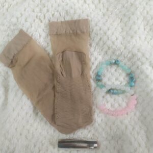 Skarpetki z laycrą masujące stopę.